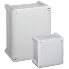 Boîte d'équipement 130x75x74 mm - Legrand