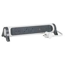 Multiprise 3x2P+T avec parafoudre et USB, cordon 1,5 m - Legrand