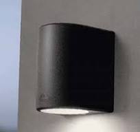 [FU 1A6 000 AXE27] Applique extérieure Marta 160 1L noir, diffuseur satiné, E27 - Fumagalli